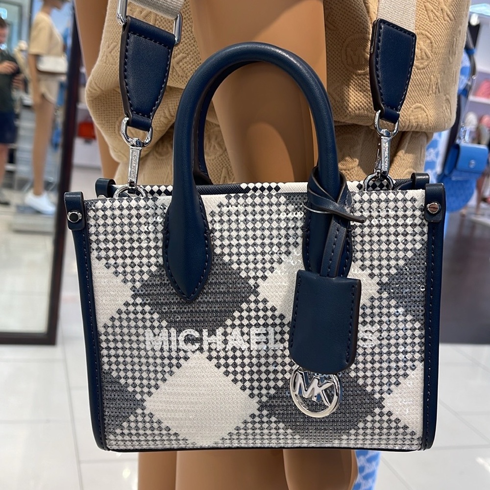 Michael Kors Mirella Extra-Small Logo Crossbody XBODY Shopper Bag
Navy 
NWT - Picture 16 of 16